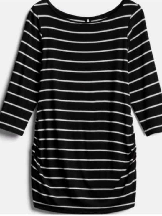 Loveappella Tops - Black & White Striped Maternity Top | Size Medium | Boat Neck | Ruched Sides